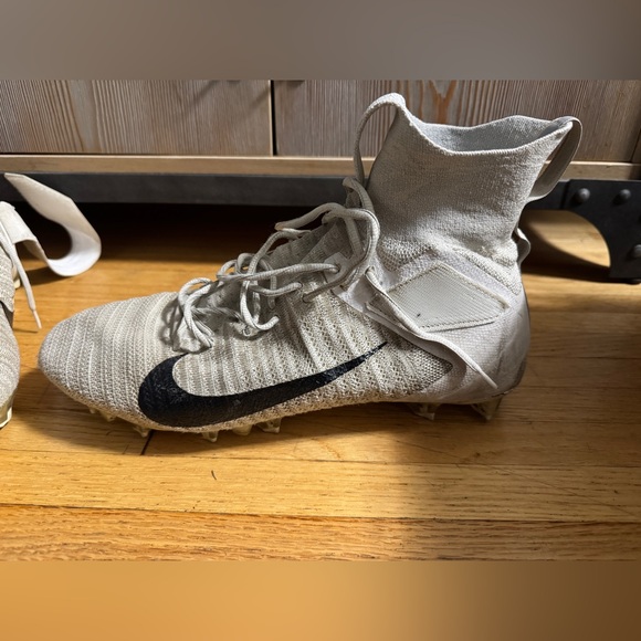 Men’s Nike Alpha Menace Elite Football Cleats Size 13 - Picture 1 of 6